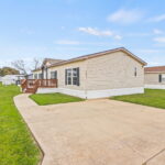 1 web or mls 3029 crestway dr